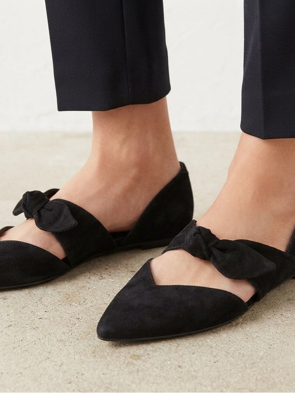 Gianni Bini Black Suede Pointed Knot Flats